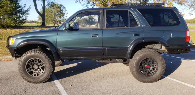 Illustration for article titled Front Bumper/Winch Installed on Project 4Runner